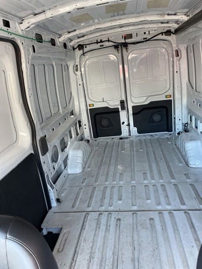 2024 Ford Transit Cargo Van T-250 148" Med Rf 9070 GVWR RWD