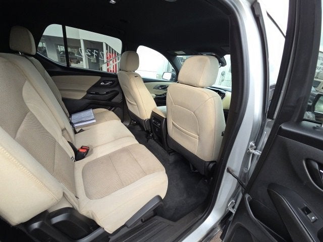 2022 Chevrolet Traverse LS