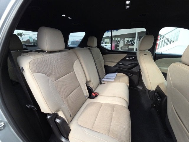 2022 Chevrolet Traverse LS