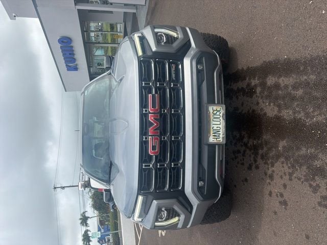 2023 GMC Canyon AT4