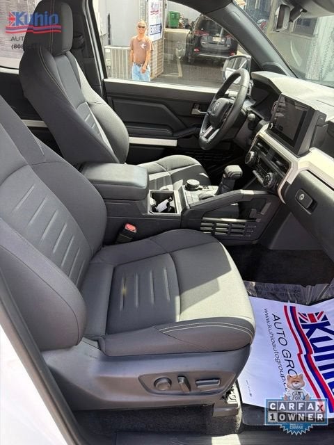 2024 Toyota Tacoma 4WD SR5