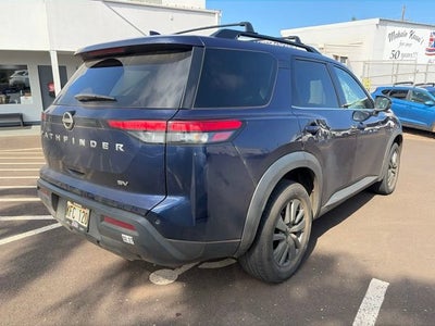 2023 Nissan Pathfinder SV
