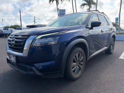 2023 Nissan Pathfinder SV