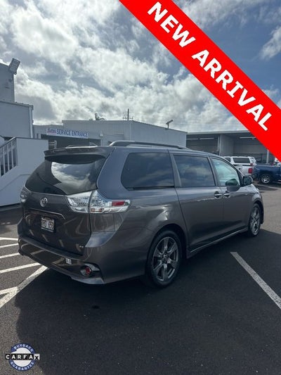 2018 Toyota Sienna SE