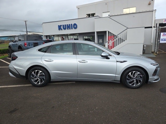 2026 Hyundai Sonata Hybrid Blue