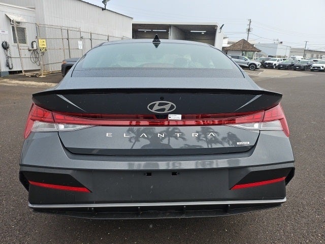 2025 Hyundai Elantra Hybrid Sel Sport