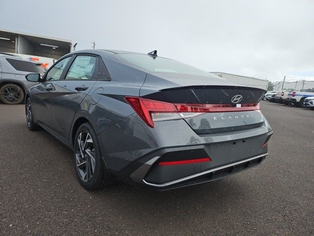 2025 Hyundai Elantra Hybrid Sel Sport
