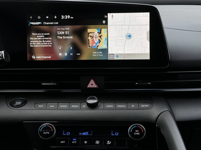 2025 Hyundai Elantra Hybrid Sel Sport