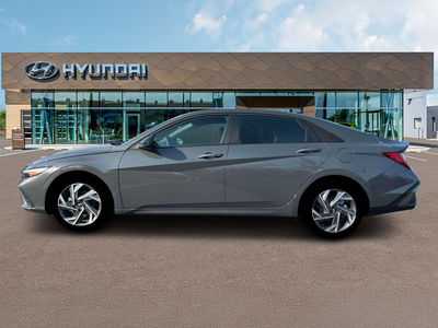 2025 Hyundai Elantra Hybrid Sel Sport