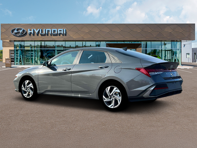 2025 Hyundai Elantra Hybrid Sel Sport
