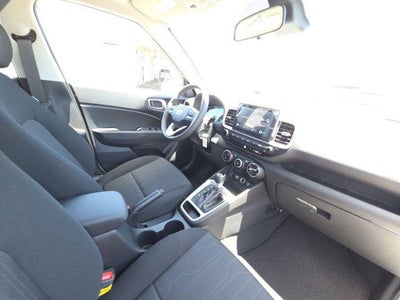 2026 Hyundai Venue SE