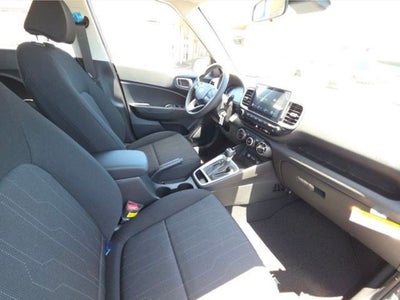 2026 Hyundai Venue SE