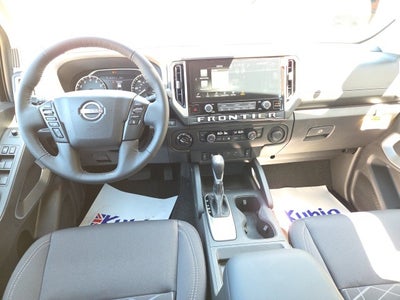 2025 Nissan Frontier SV