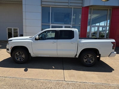 2025 Nissan Frontier SV