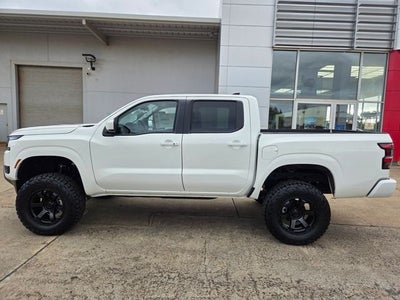 2025 Nissan Frontier SV