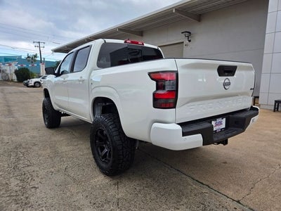 2025 Nissan Frontier SV