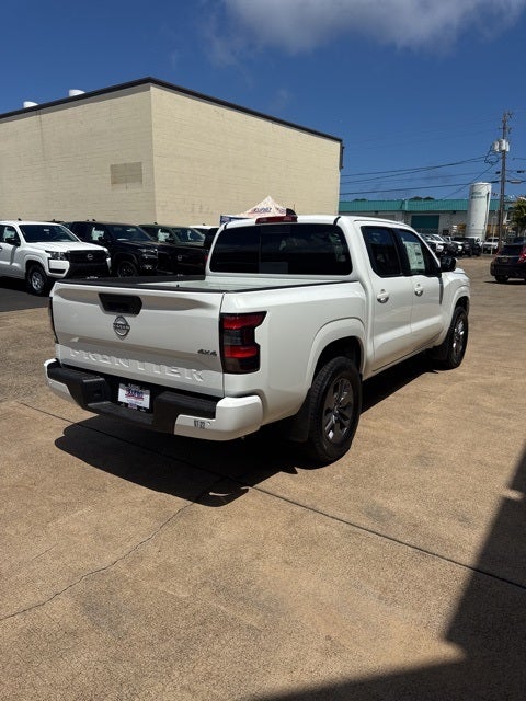 2025 Nissan Frontier SV