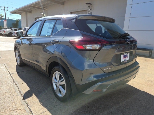 2025 Nissan Kicks Play S