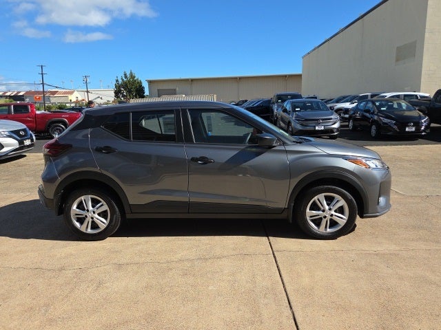 2025 Nissan Kicks Play S
