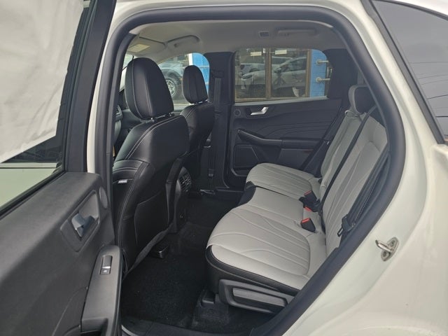 2025 Ford Escape Plug-In Hybrid Base