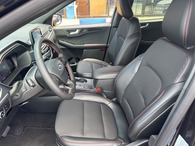 2026 Ford Escape Hybrid ST-Line Select