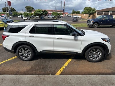 2025 Ford Explorer Active