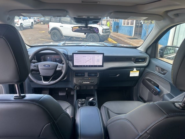 2025 Ford Maverick Lobo Standard