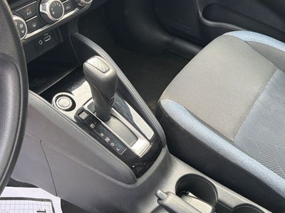 2023 Nissan Versa 1.6 SV