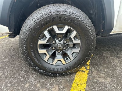 2022 Toyota Tacoma TRD Off-Road V6
