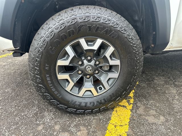 2022 Toyota Tacoma TRD Off-Road V6