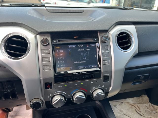 2016 Toyota Tundra SR5