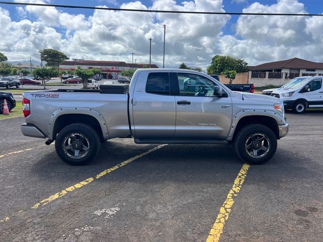 2016 Toyota Tundra SR5